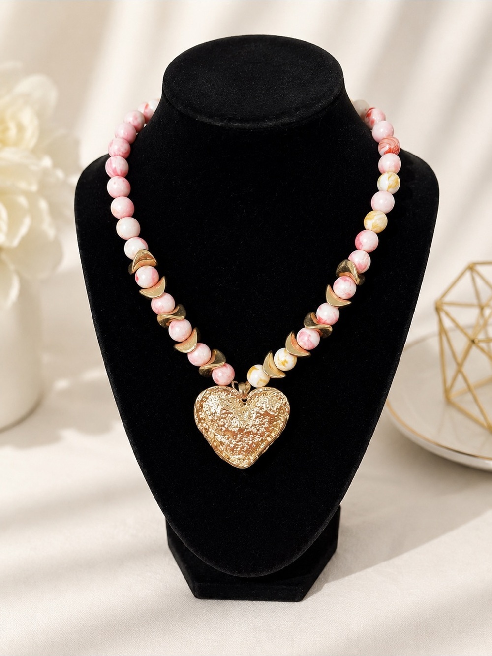 Pink Beaded Gold Heart Pendant Statement Necklace - Picture 3 of 3